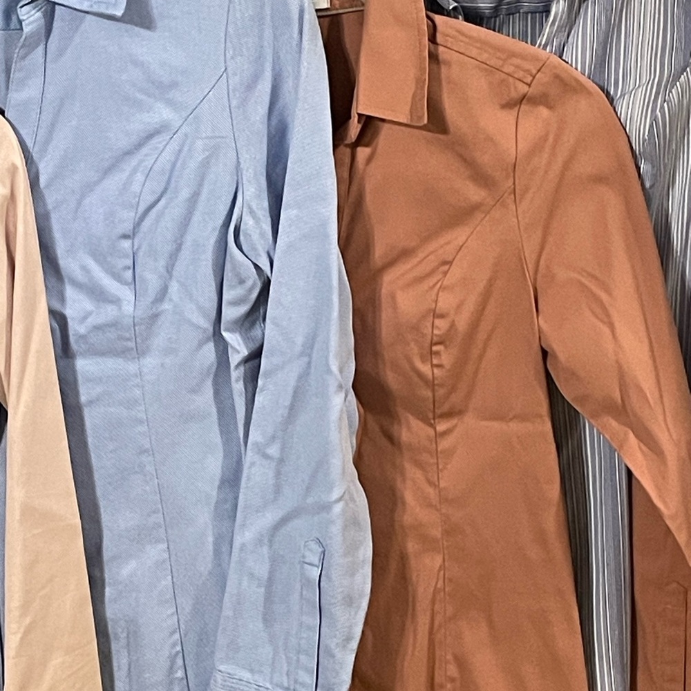 Express Button-Down Shirt Lot in Light Blue, Pink, Rose, and Blue Stripe - Picture 8 of 9